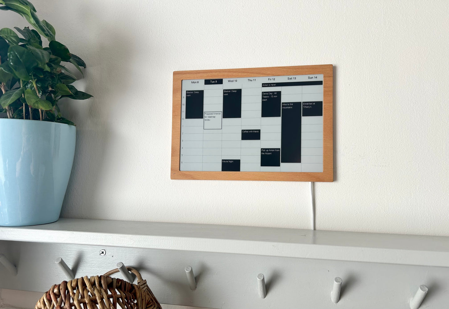 The Invisible Display:  E-Paper Calendar and Smart Screen